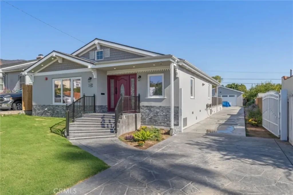 Pareli Los Angeles Realtor